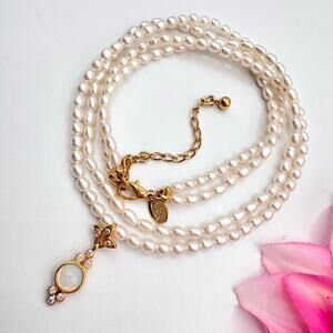 Vintage Joan Rivers Faux Pearl Two Strand Pendant Necklace Romantic Signed 16”